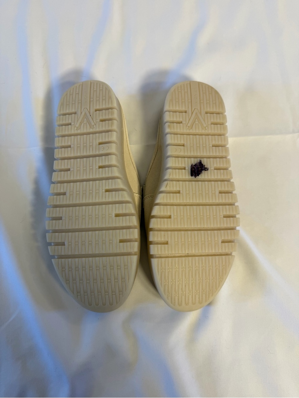 Vionic Uptown Mules, size 7. - Picture 8 of 8
